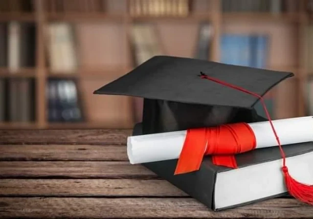 Tələbələr üçün mühüm xəbər: Diplomu daha tez almaq mümkün olacaq? - ARAŞDIRMA
