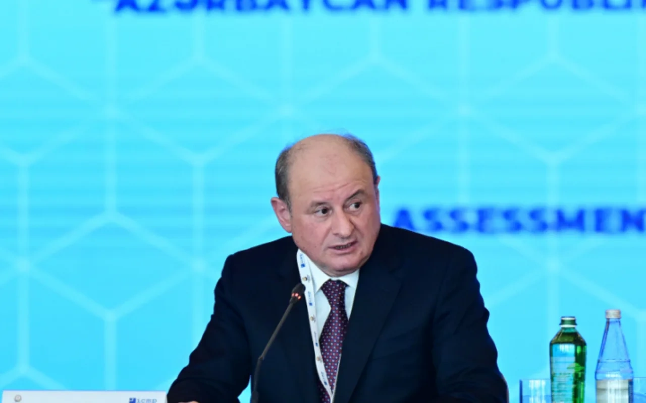 "Aşkarlanan 32 kütləvi məzarlıqdan 893 insan qalıqları tapılıb" - Şərafət Həsənov