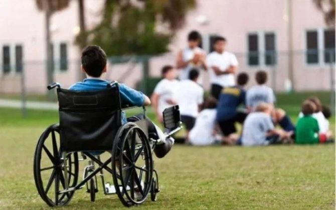 10 yaşlı əlil uşaq aclıqdan öldü, anası tutuldu - ŞOK DETALLAR