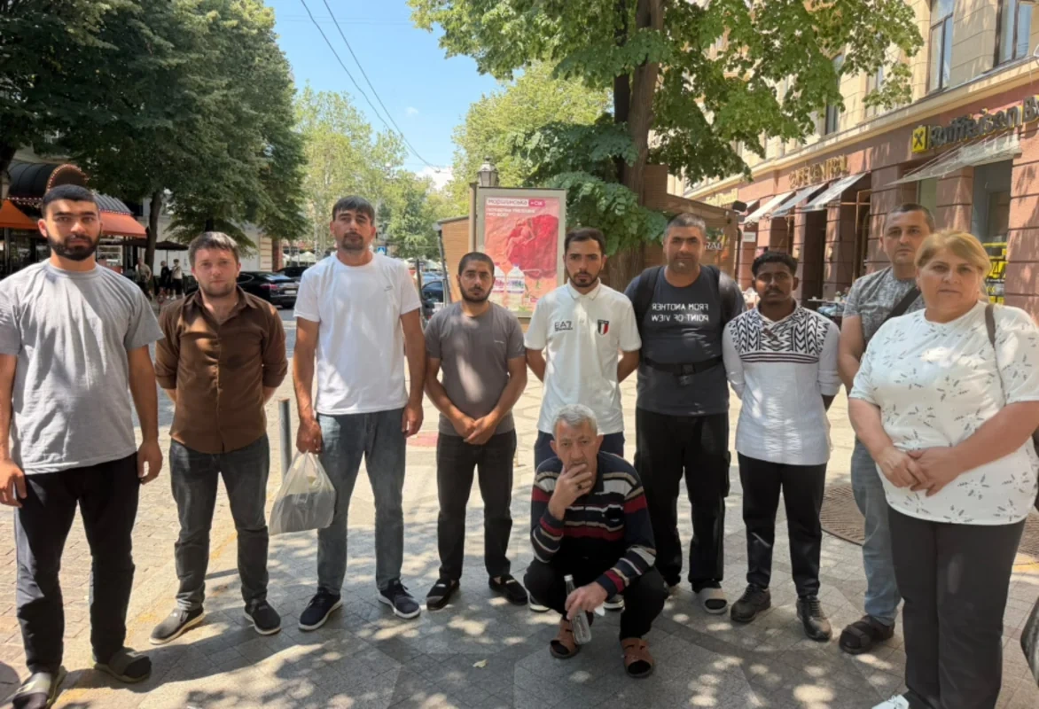 Gəmidə dron hücumuna məruz qalmış azərbaycanlı: "Türkiyə istiqamətində üzərkən partlayış baş verdi"