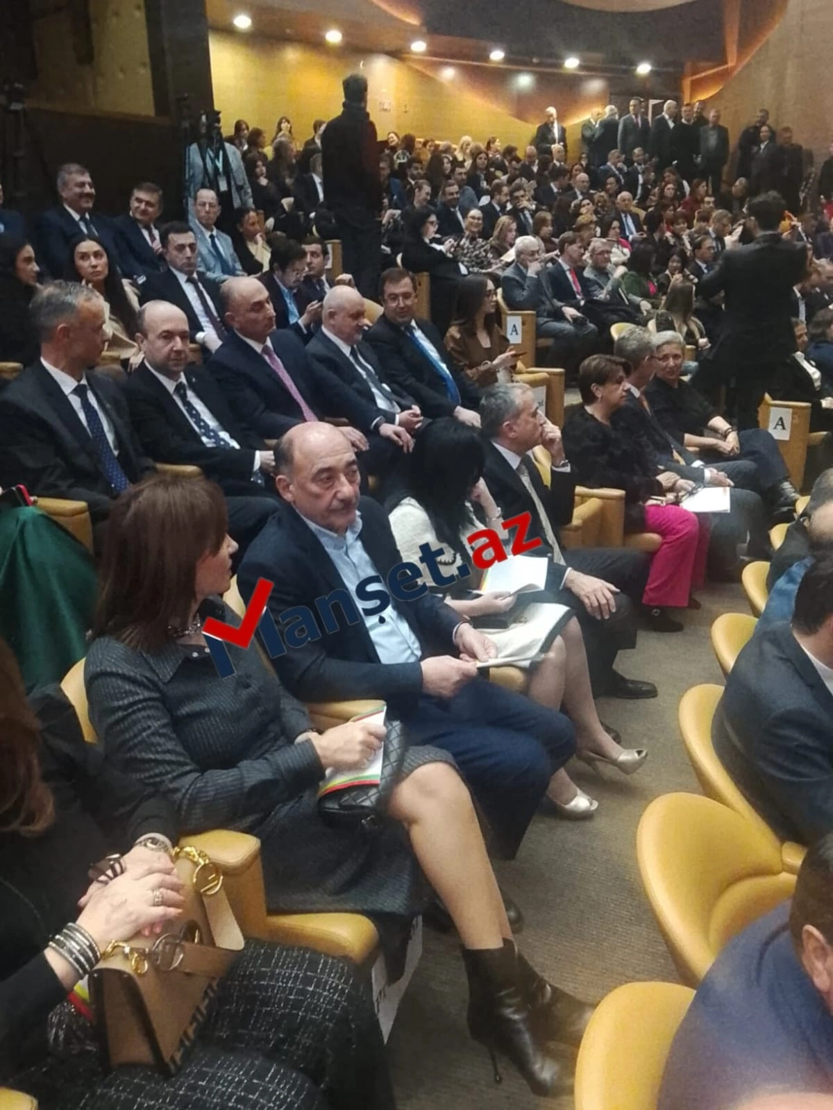 Əbülfəs Qarayev uzun müddət sonra göründü - FOTOLAR