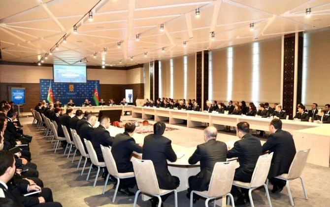 Korrupsiya ilə bağlı 27 milyon manatdan çox əmlak üzərinə həbs qoyulub