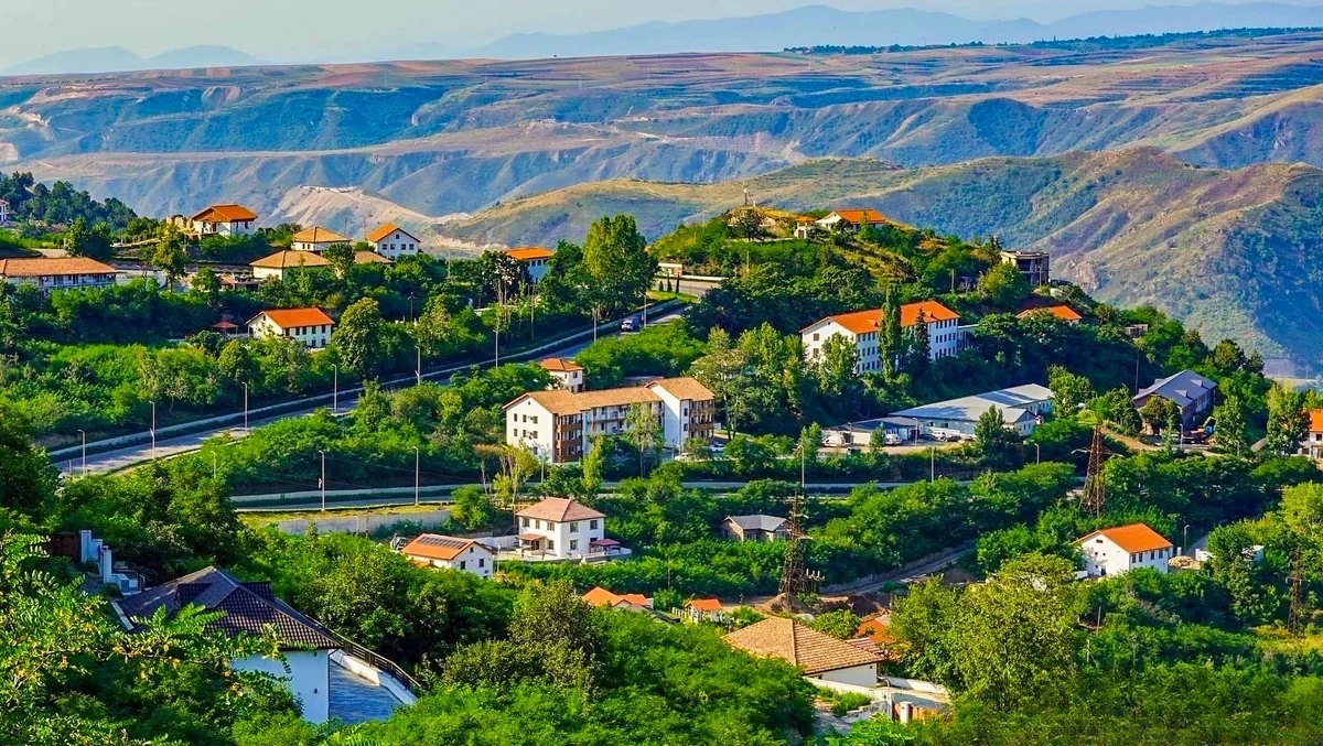 İşğaldan azad edilmiş ərazilərdə və ölkəboyu enerji infrastrukturunun bərpası davam edir