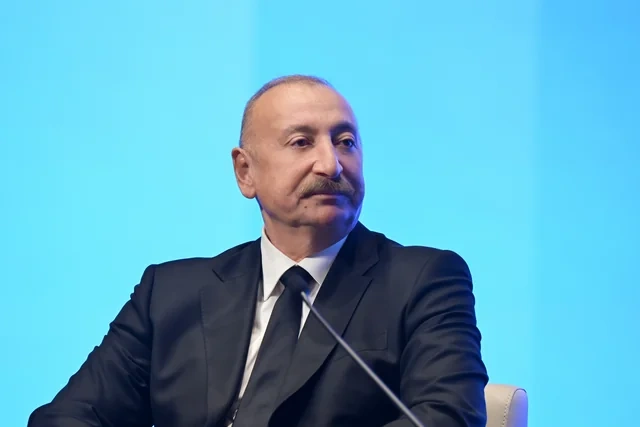 İlham Əliyev Bakıda II Azərbaycan Beynəlxalq İnvestisiya Forumunda iştirak edib - FOTO/VİDEO