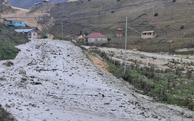 Balakəndə 43 yaşlı kişini sel apardı
