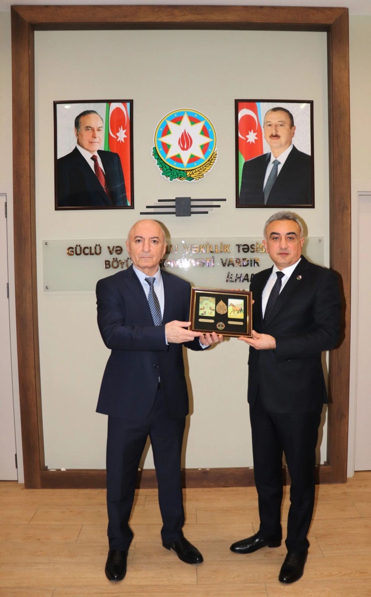 Azərbaycanda fəaliyyət göstərən vəkil bürolarının sayı 144-ə çatdı - FOTO