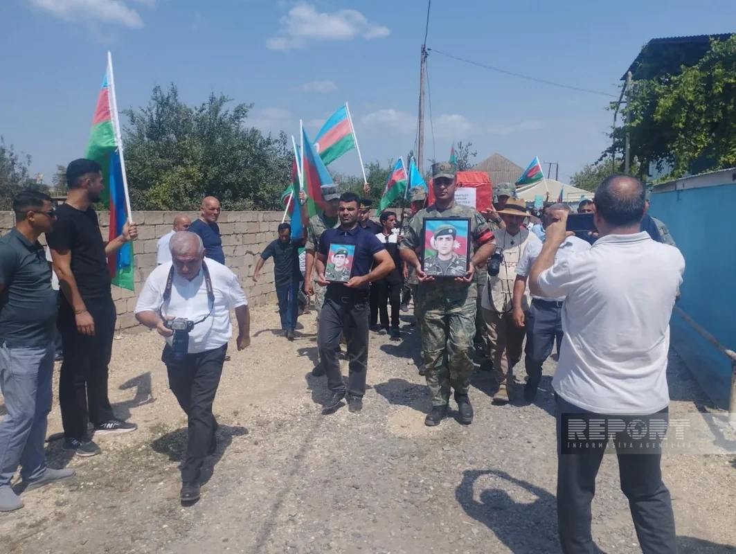 Neftçalada Birinci Qarabağ müharibəsinin itkin-şəhidi Sərdar İsmayılov dəfn edilib - FOTO