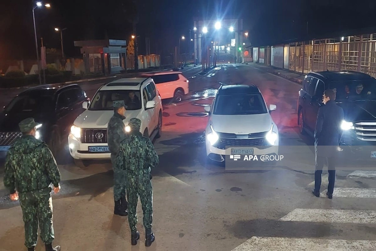İtaliyanın İrandakı səfiri və səfirlik əməkdaşları Azərbaycan vasitəsilə təxliyə olunub - FOTO