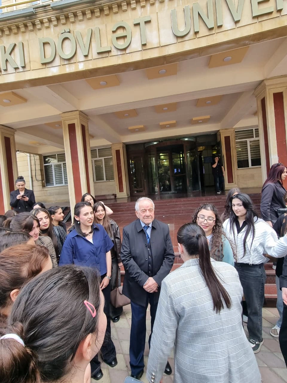Seyran Səxavət Bakı Dövlət Universitetində tələbələrlə görüşüb - FOTOLAR