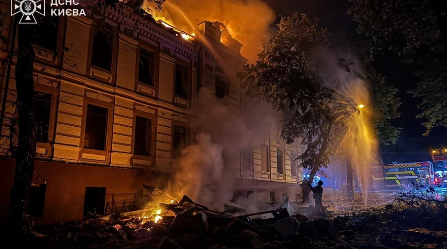 "Bu, Kiyevə qarşı ən kütləvi ballistik hücumlardan biri idi" - Zelenski