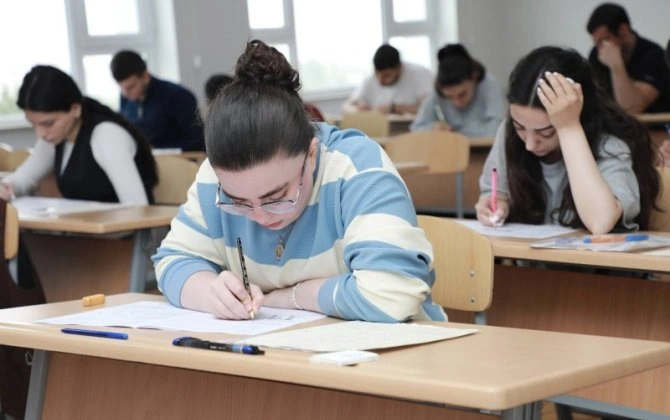 Buraxılış imtahanında maksimal bal toplayan olmayıb, 2 nəfər imtahandan xaric edilib