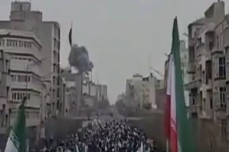 Tehranda "Qüds Günü" yürüşünün keçirildiyi əraziyə bombalı hücum - VİDEO