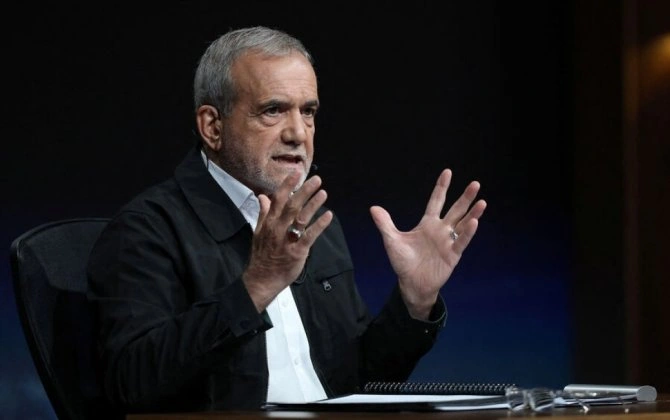 Pezeşkian: İran təzyiq altında danışıqlarda iştirak etməyəcək