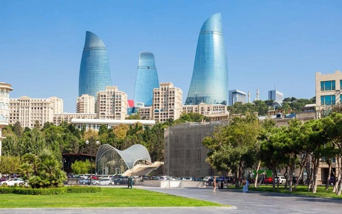 Avqustda Bakıda havanın temperaturu 27 gün normadan yuxarı olub
