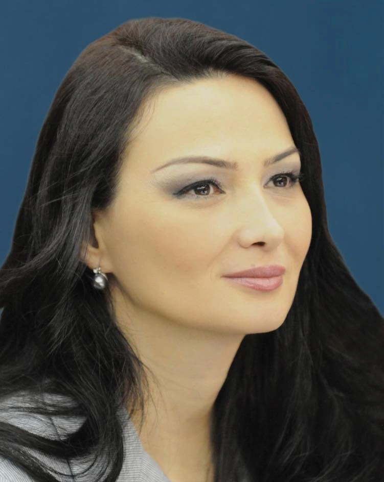 Bu gün Qənirə xanımın doğum günüdür - FOTO