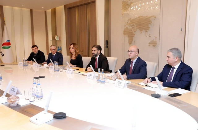 SOCAR-ın prezidenti "Saipem S.p.A." şirkətinin baş icraçı direktoru ilə görüşüb - FOTO