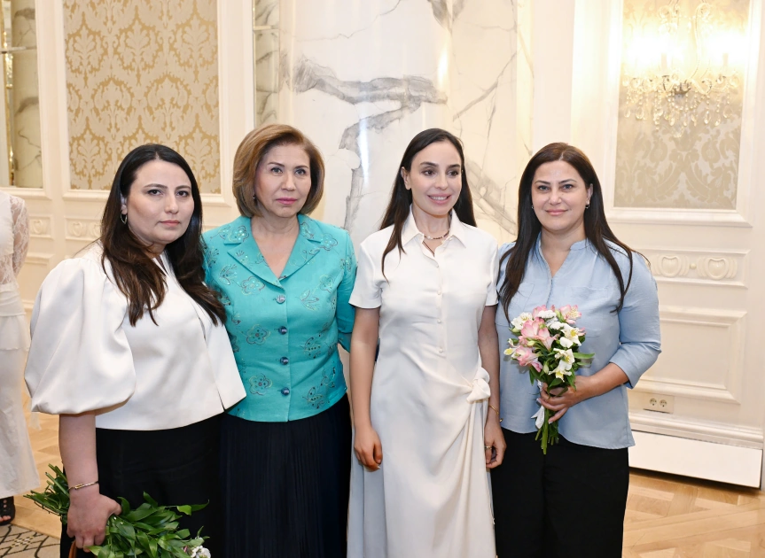 Leyla Əliyeva “Qızların təhsilinə dəstək” layihəsinin II Məzun Günündə iştirak etdi - FOTO