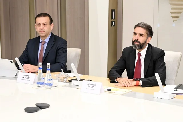 SOCAR-ın prezidenti "Ukrnafta"nın rəhbəri ilə görüşüb - FOTO