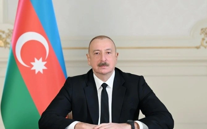 İlham Əliyev qambiyalı həmkarını TƏBRİK ETDİ