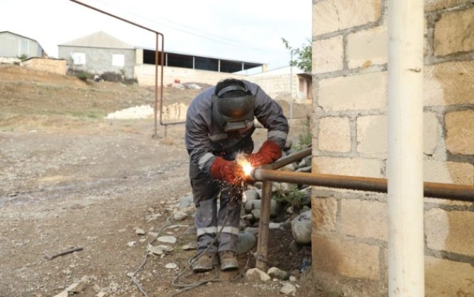Daha bir yeni yaşayış massivi qazlaşdırılır - FOTO/VİDEO