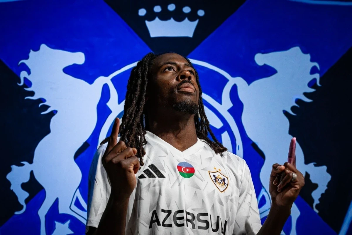 “Qarabağ” fransalı futbolçunu transfer edib