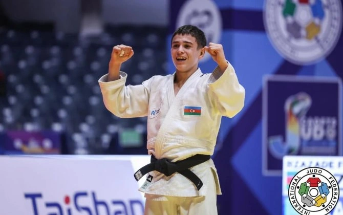 Fərid Rzazadə dünya çempionu oldu - FOTOLAR