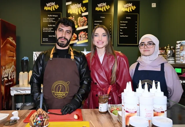 Alyona Əliyeva Novruz yarmarkasını ziyarət edib