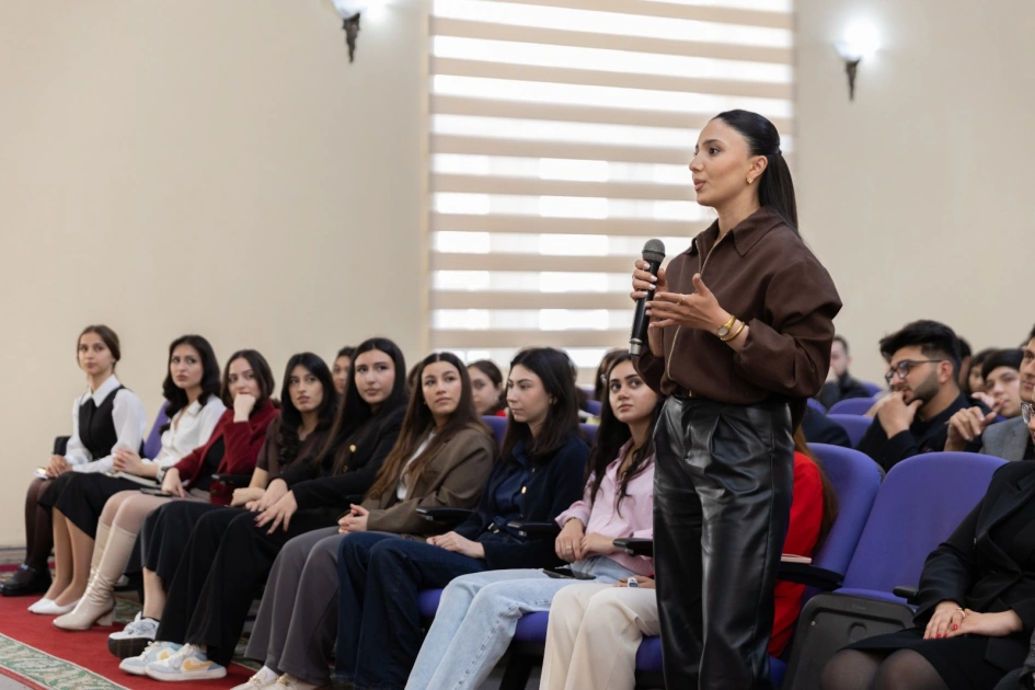 Tələbələr ədliyyə orqanlarında karyera imkanları barədə məlumatlandırılıb - FOTO