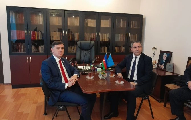 Partiya sədrləri görüş keçirib