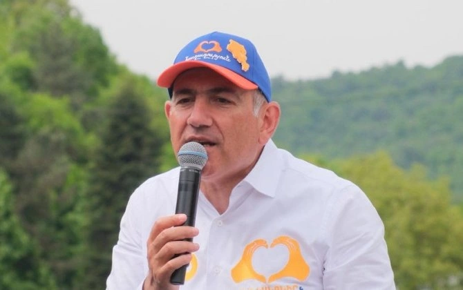 "Ermənistan və Azərbaycanda getdikcə daha çox insan sülhün oyun deyil, gerçək olduğuna inanır..."-PAŞİNYAN