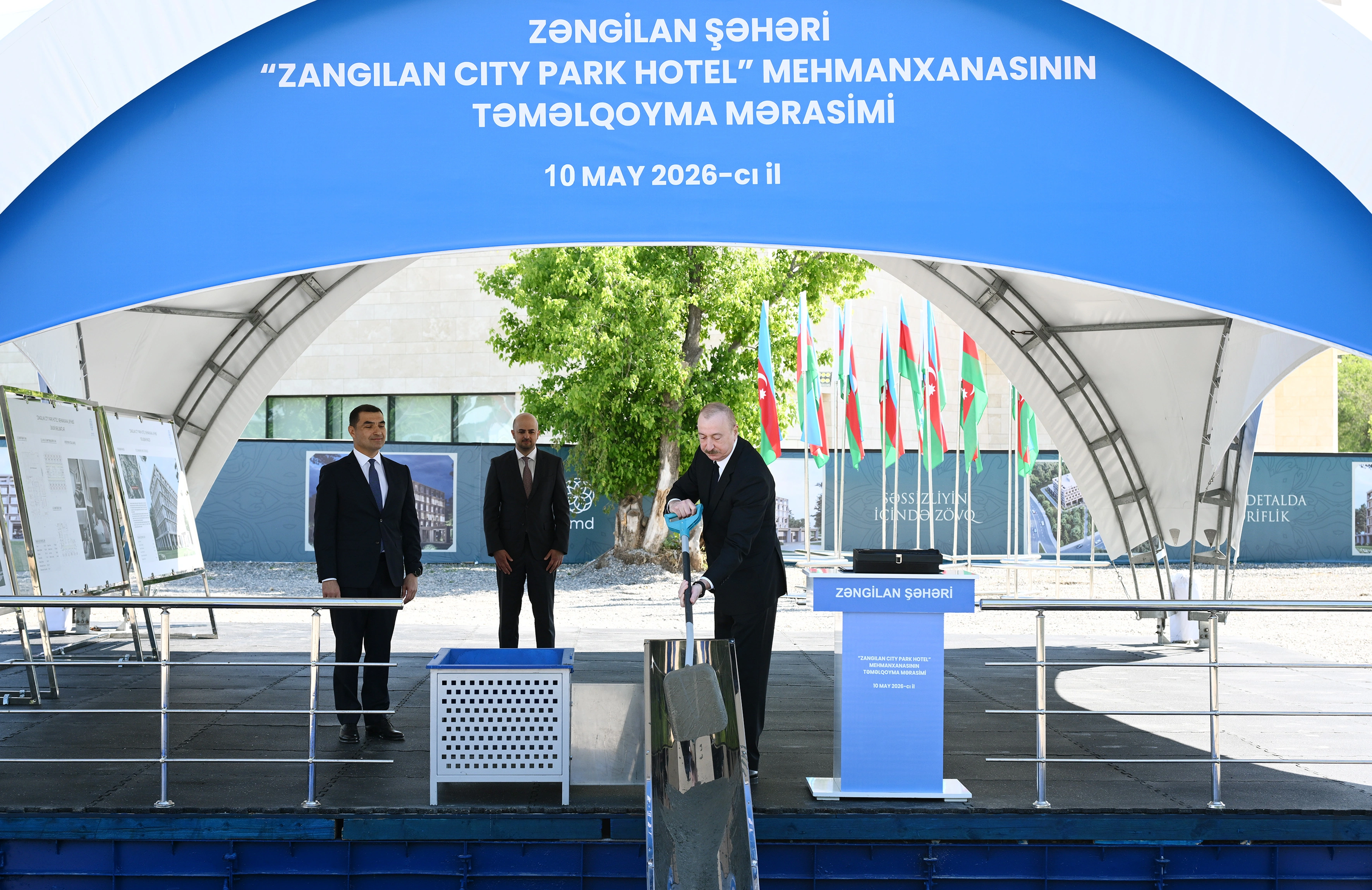 İlham Əliyev Zəngilan şəhərində sakinlərlə görüşdü, “Zangilan City Park Hotel”in təməlini qoydu - FOTO
