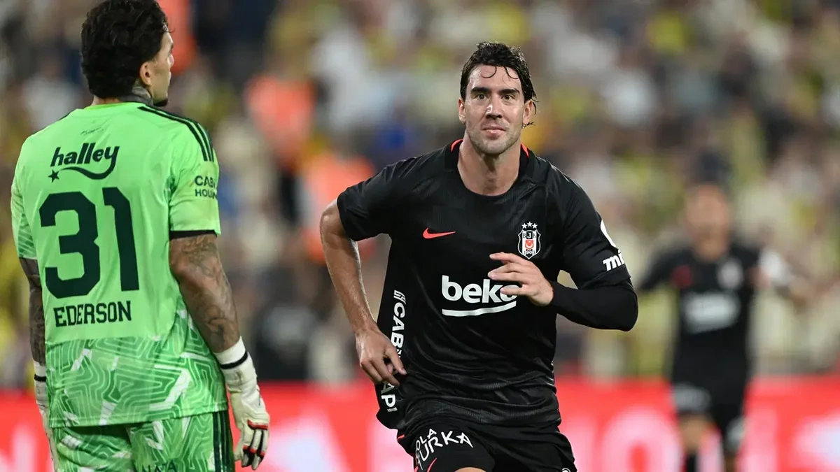 İstanbul derbisinin qalibi "Beşiktaş" oldu