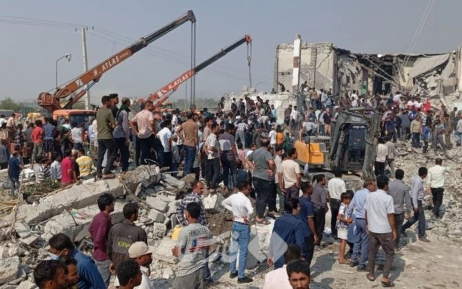 Məktəbi İran öz raketi ilə vurubmuş