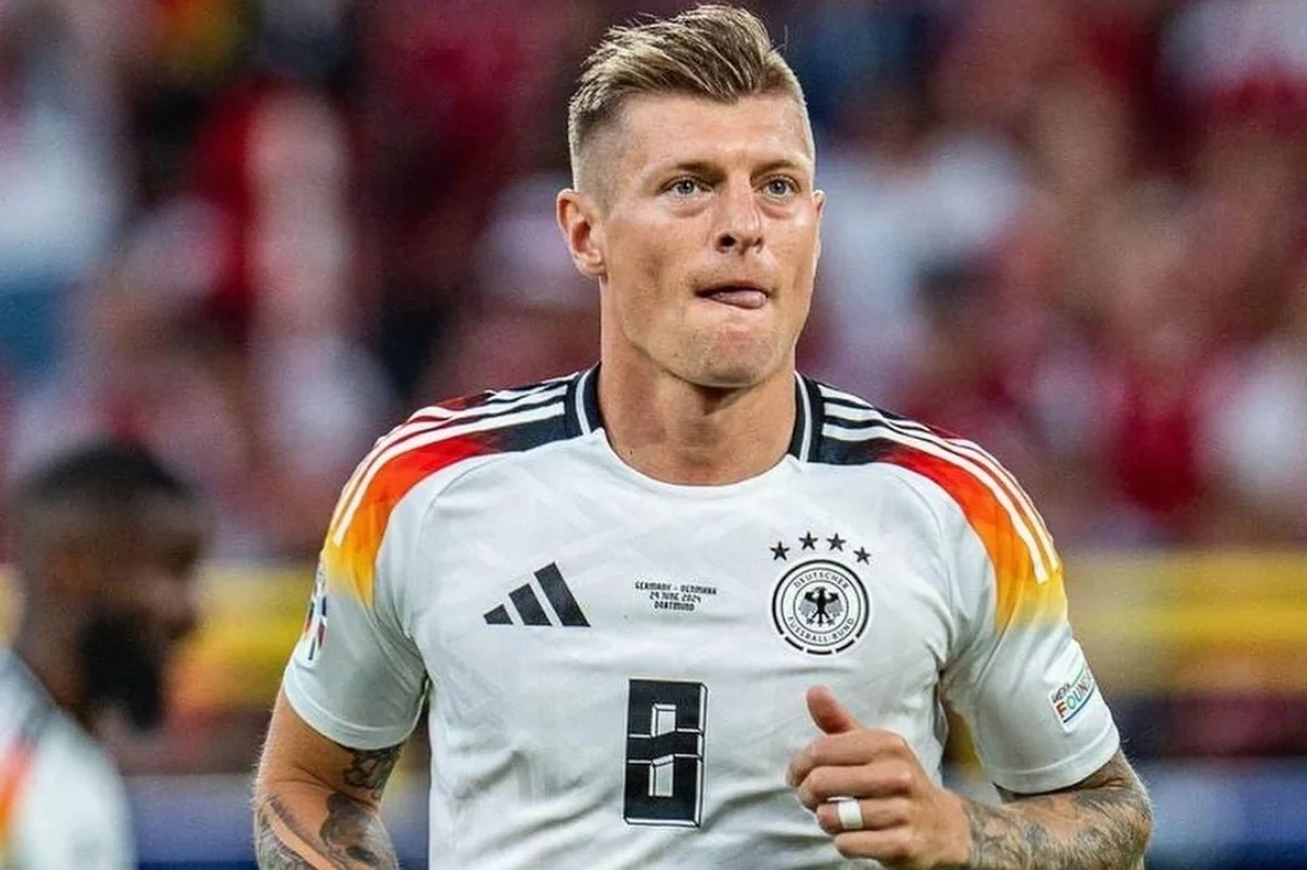 Toni Kroos Almaniya millisini sərt tənqid etdi