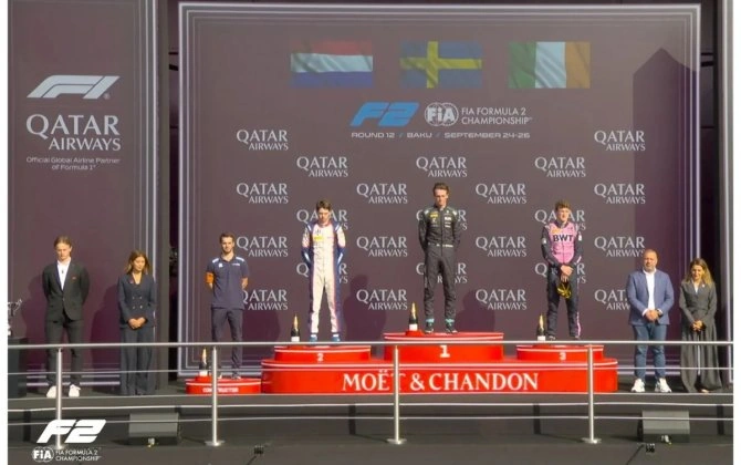 "Formula 2" üzrə Azərbaycan Qran-prisində sprint yarışının qalibi mükafatlandırıldı