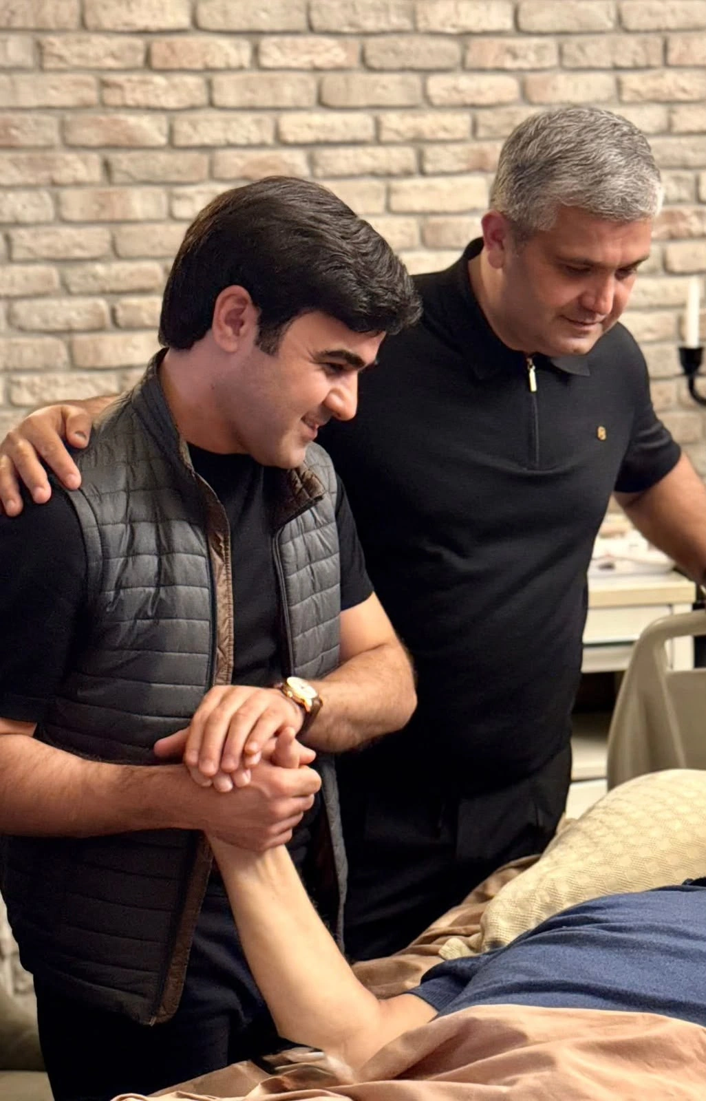 Tanınmış xanəndəyə AĞIR İTKİ - FOTO