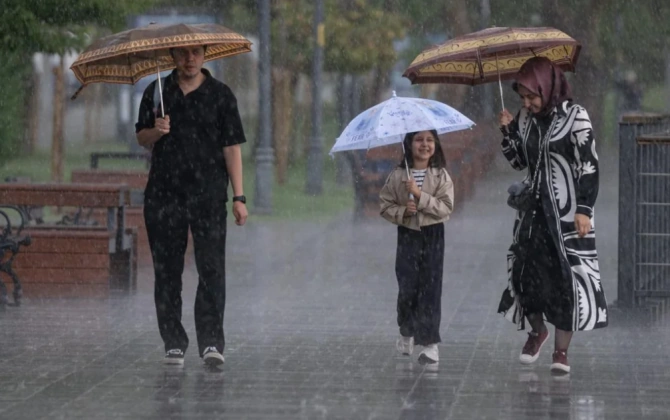 İstanbulda leysan səbəbindən dərslər distant formada keçiriləcək