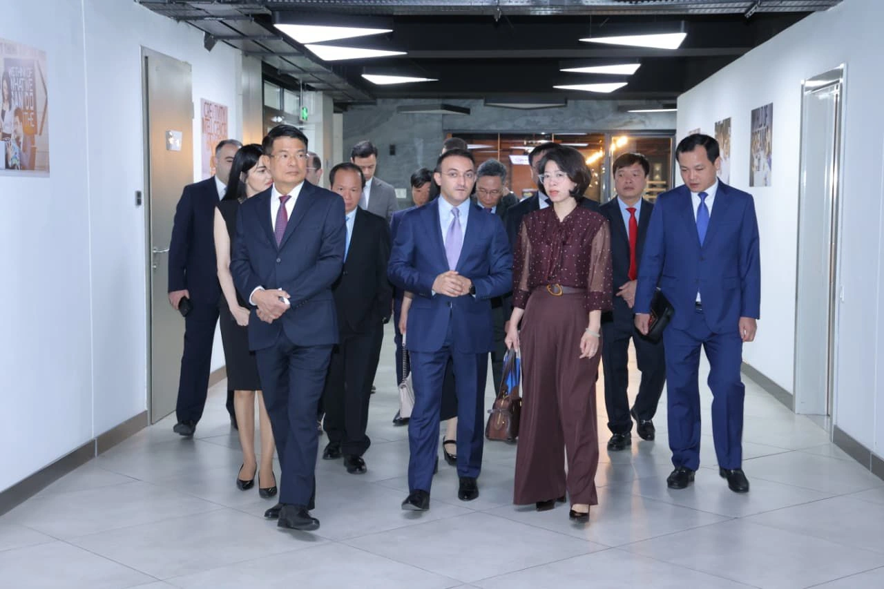 Vyetnamın Baş prokurorunun ölkəmizə işgüzar səfəri başa çatdı - FOTO