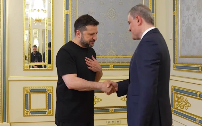 Zelenski Azərbaycanın xarici işlər naziri Ceyhun Bayramovla görüşüb
