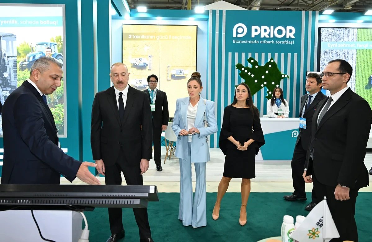 İlham Əliyev 19-cu "Caspian Agro Week" və 31-ci "InterFood Azerbaijan" sərgiləri ilə tanış olub - FOTO - YENİLƏNİB