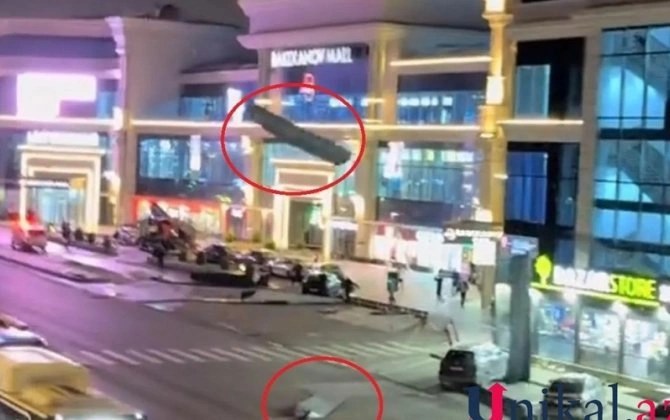 "Bakıxanov Mall"un dam örtüyü uçdu - TƏHLÜKƏLİ ANLAR (VİDEO)