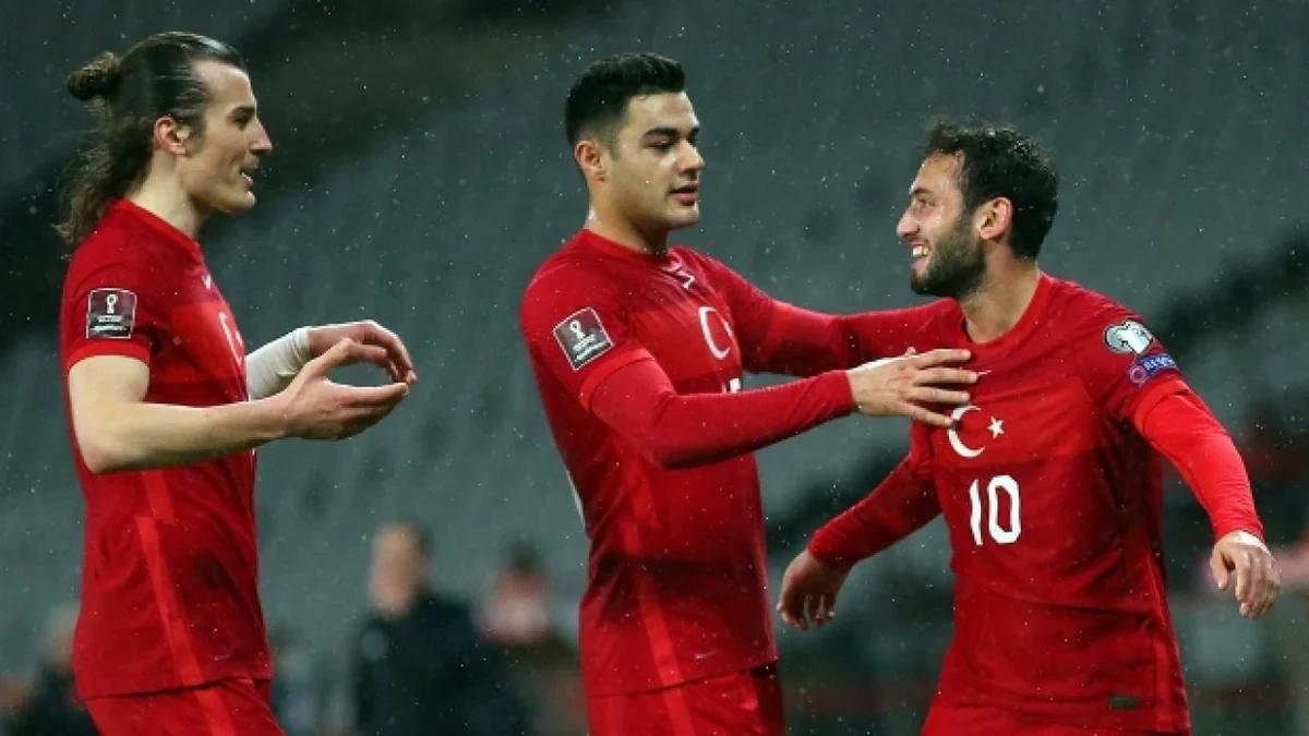 Türkiyə millisinin üzvü Bundesliqa təmsilçisi ilə uzunmüddətli müqavilə imzaladı - FOTO