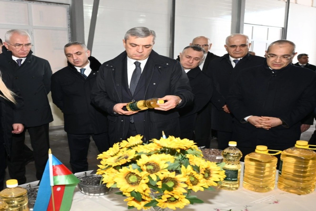 Xocavəndin Qırmızı Bazar qəsəbəsində yerləşən günəbaxan yağları zavoduna baxış keçirilib - FOTO