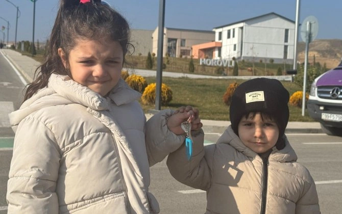 Növbəti köç karvanı Cəbrayılın Horovlu kəndinə çatdı, açarlar təqdim olundu - FOTOLAR