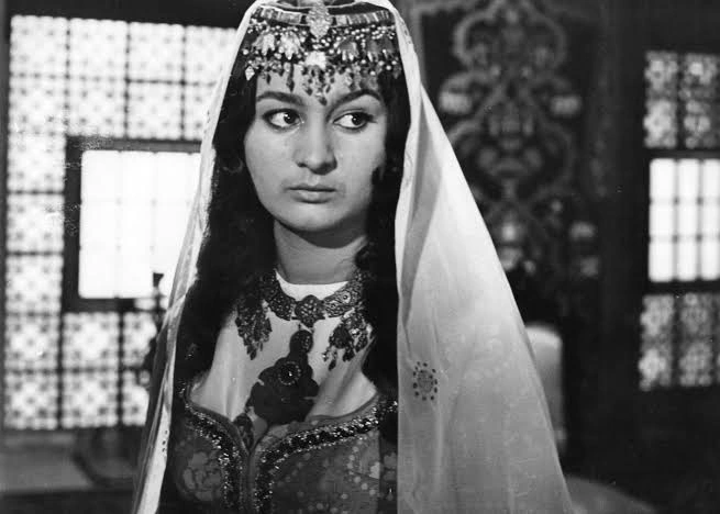 “Şahbaz bəy roluna məni çağırmışdılar, getmədim, yaxşı ki, Ənvər gedib filmdəki qızla evləndi” - İllər sonra ETİRAF etdi - FOTO+ÖZƏL