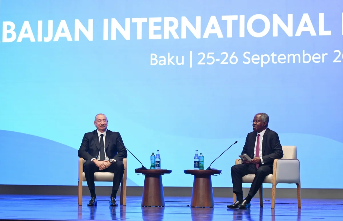 Prezident: "Bəzi ənənəvi təchizat zəncirləri müəyyən risklərlə üzləşir"