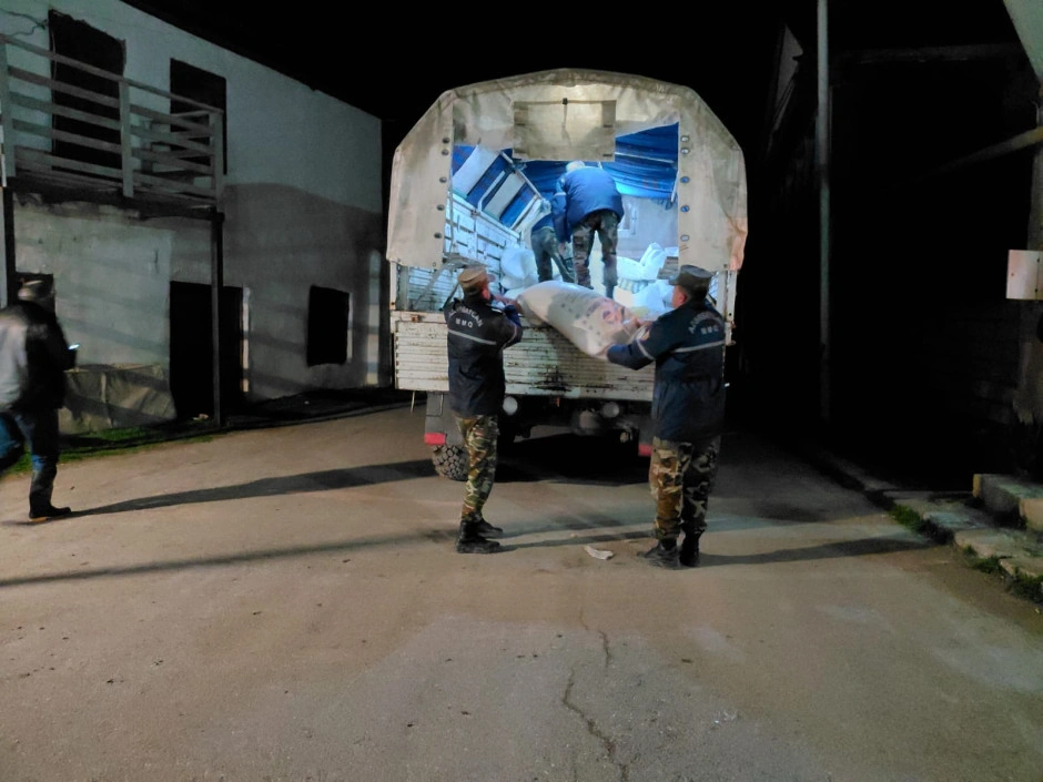Qubada torpaq sürüşməsi baş verən kəndə ərzaq yardımı göndərilib - FOTO/VİDEO