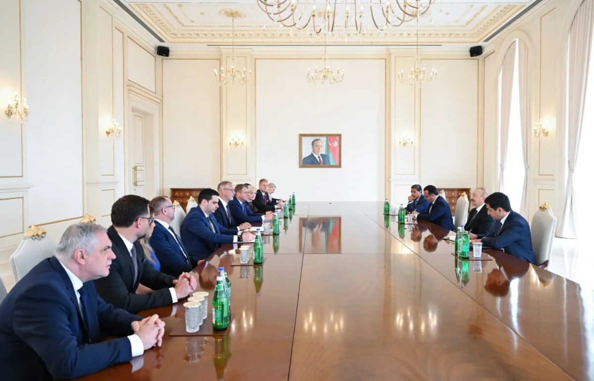 İlham Əliyev Slovakiya Milli Şurası sədrinin başçılıq etdiyi nümayəndə heyətini qəbul etdi - FOTO