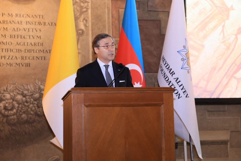 Vatikanda Heydər Əliyev Fondu ilə birgə layihələrin təqdimatına həsr olunan tədbir keçirildi - FOTO