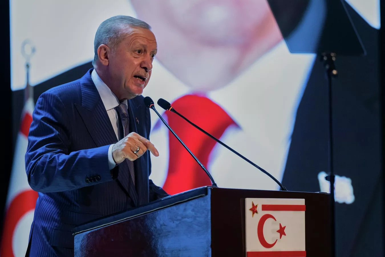 "Belə status-kvo davam edə bilməz": Türkiyə Avropa İttifaqına ultimatum irəli sürüb" - "Hürriyet"